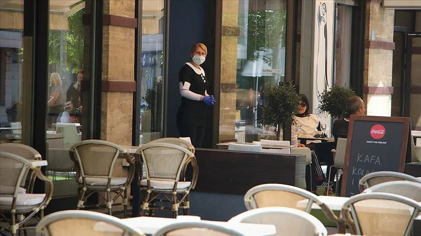 Ugostiteljski objekti u RS ponovo rade u zatvorenom prostoru