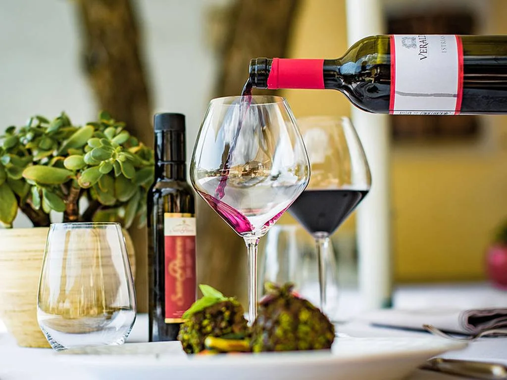 Što je vino skuplje, više nam se dopada?