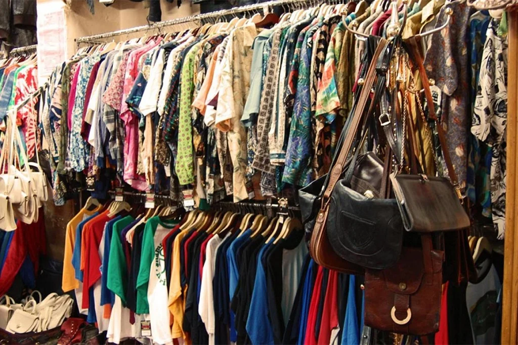 Pandemija nije poštedjela ni prodaju polovne odjeće