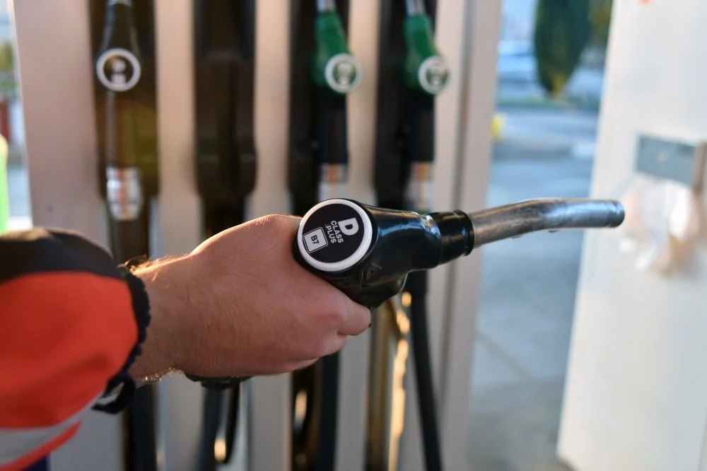 Hrvatska vlada ograničila cijenu benzina i dizela