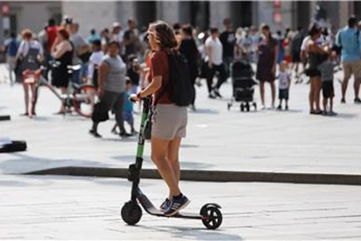 Stockholm prepolovio broj dopuštenih električnih romobila na ulicama