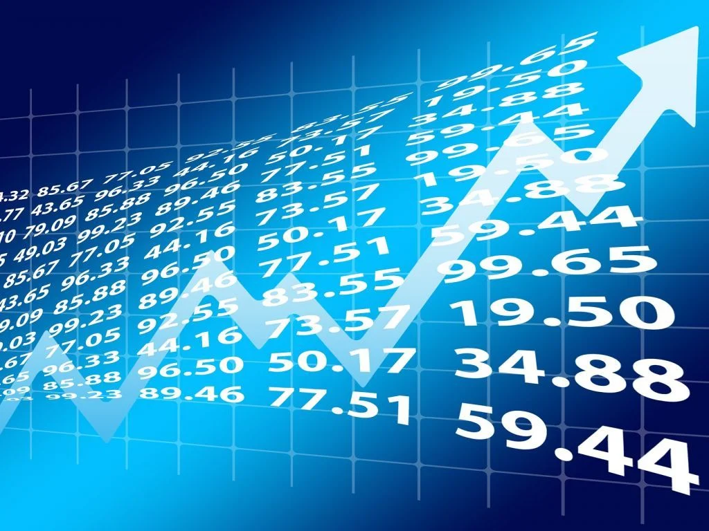 Berze oprezne, dolar u blagom rastu