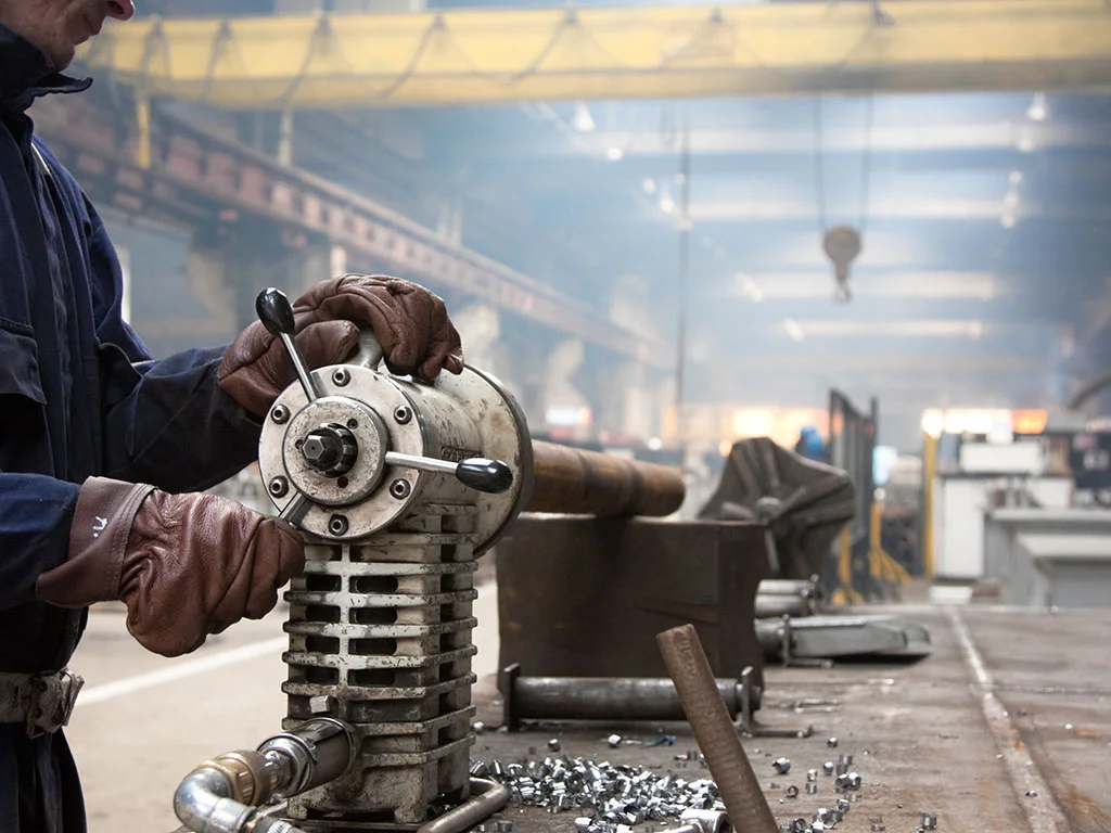 Kako su globalni ekonomski trendovi uticali na privredu u BiH