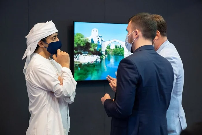 Ministar vanjskih poslova UAE posjetio paviljon BiH na EXPO-u