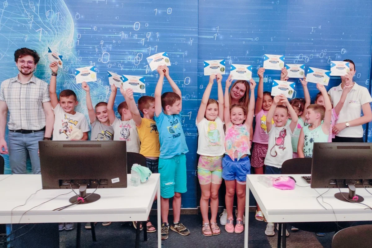 Programirali smo mačku koja je hodala: Mališani oduševljeni Prointerovim Calculusom