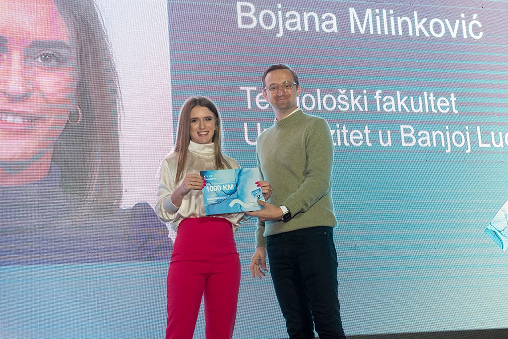 Klika uručila novih 38 stipendija od po 1.000 KM