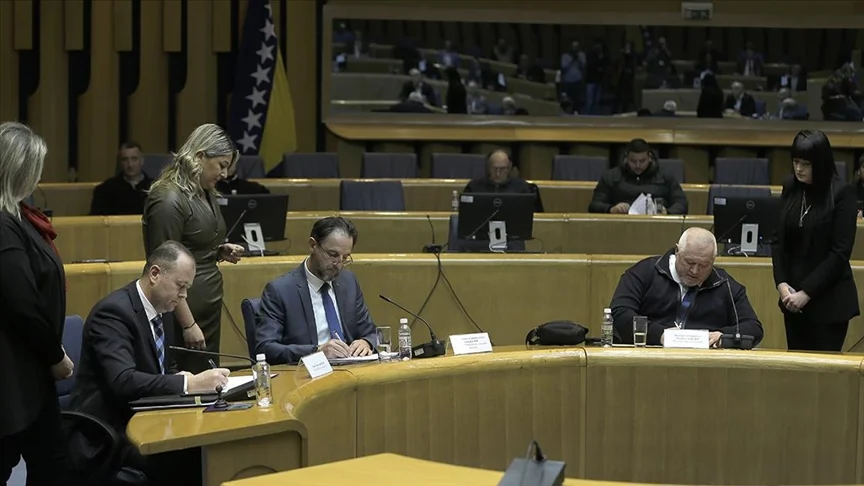 Potpisan sporazum o saradnji na 80 infrastrukturnih projekata u BiH