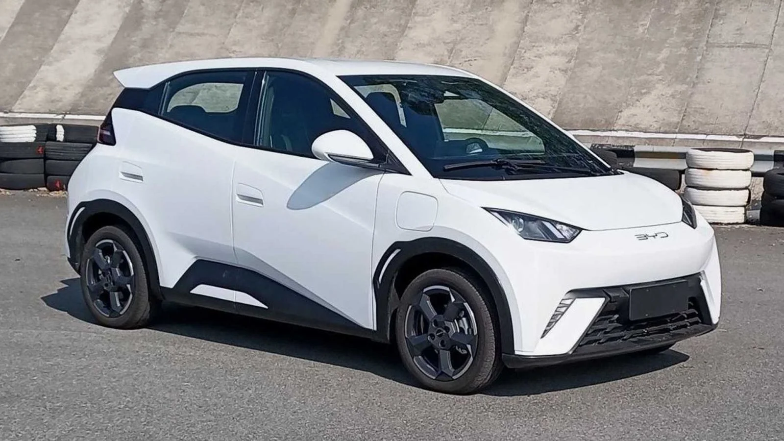 Još jedan kineski mali automobil: Nova revolucionarna baterija i cijena tek malo veća od 8000 eura!