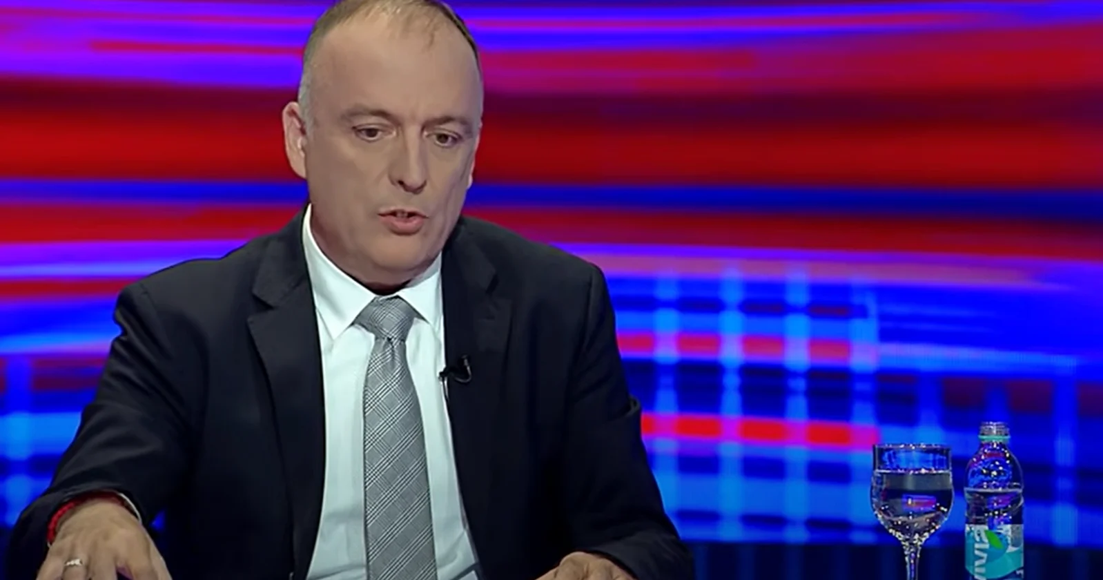 Pad stranih investicija i odlazak velikih kompanija je uvelo BiH u zonu visokog sigurnosnog rizika
