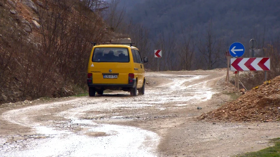 Gdje je ispario novac za put Foča - Šćepan Polje?