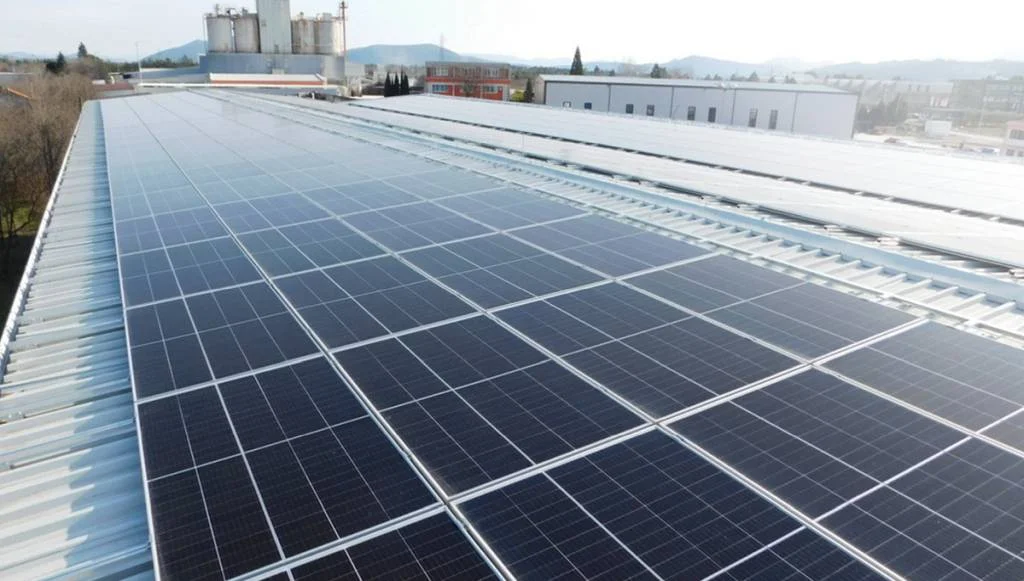 UniCredit Bank i Andrea & Giovanni: Ulaganje u obnovljive izvore energije