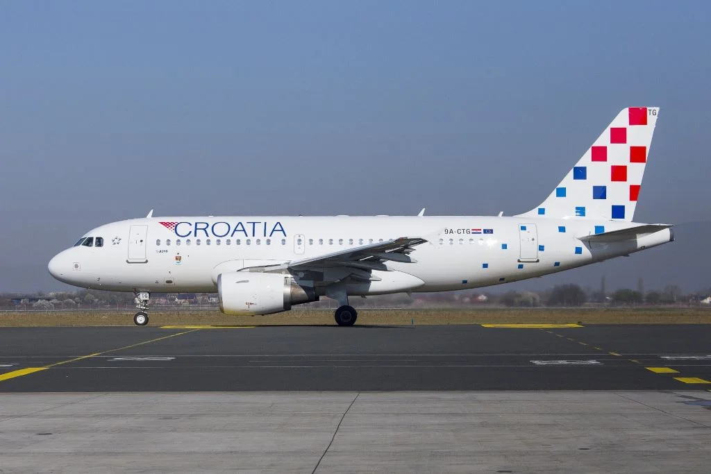 Nakon tri godine na mostarski aerodrom sletio avion Croatia Airlinesa
