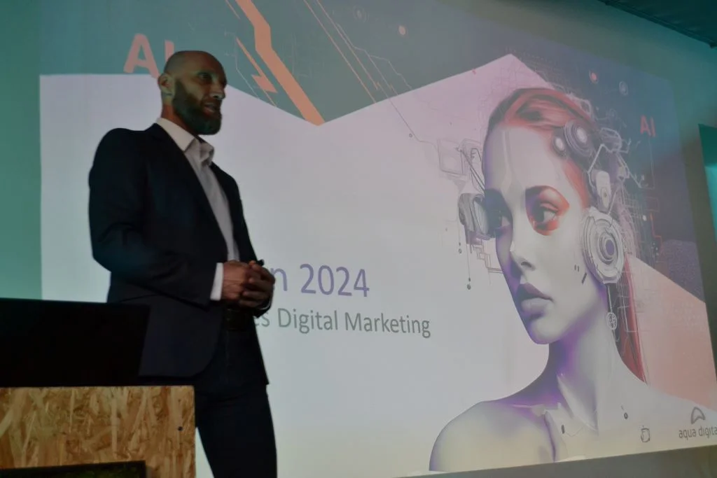 Umjetna inteligencija vs ljudi u digitalnom marketingu