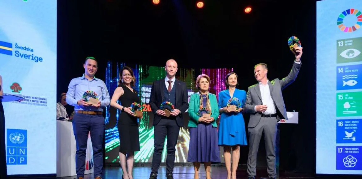 Kompanija Klika proglašena apsolutnim pobjednikom Nagrade za biznis lidera održivog razvoja u BiH za 2023. godinu