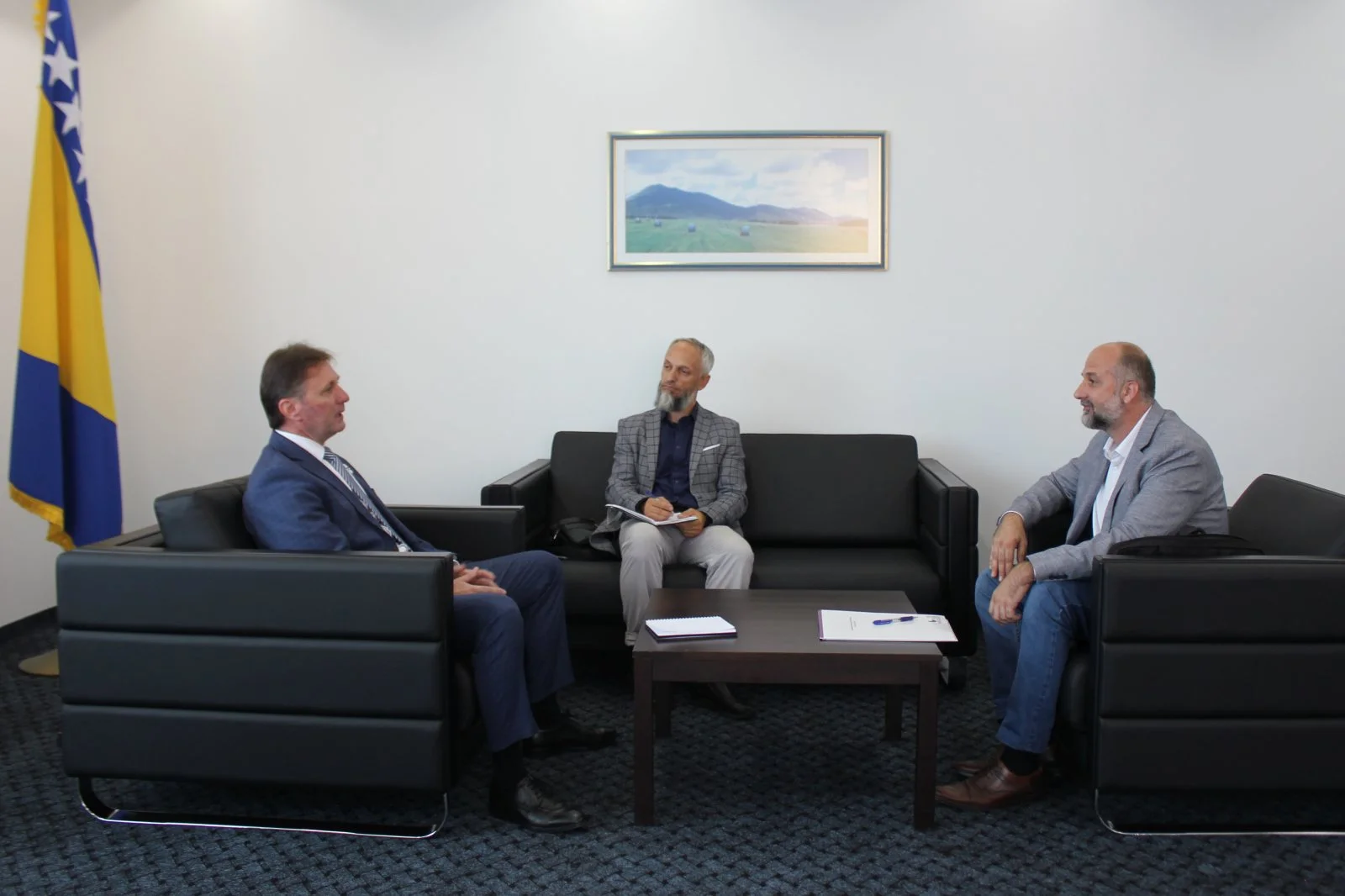 Ministar Hrnjić izrazio podršku aktivnostima Udruženja „Porodice 3 plus“