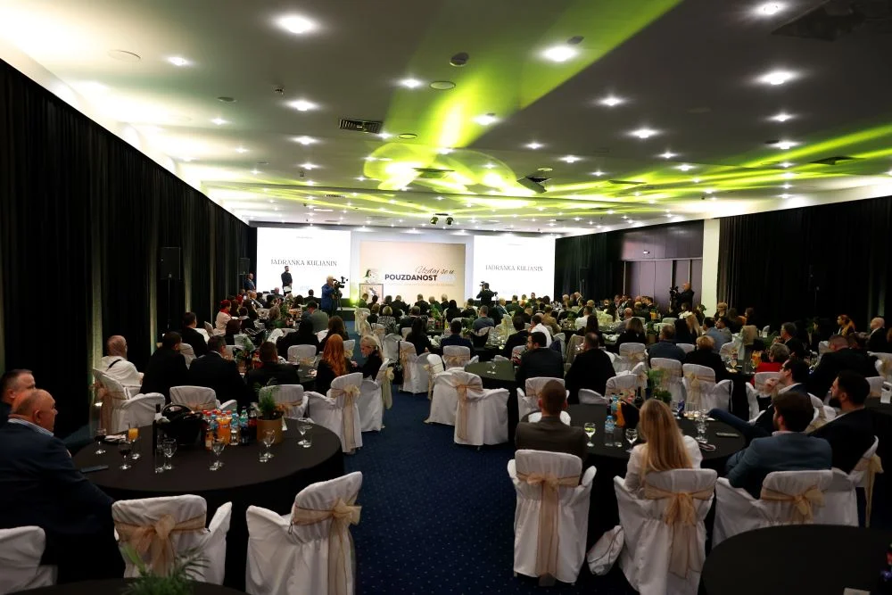 Na konferenciji "Pouzdanost 2023/24" dodijeljena priznanja najboljim kompanijama