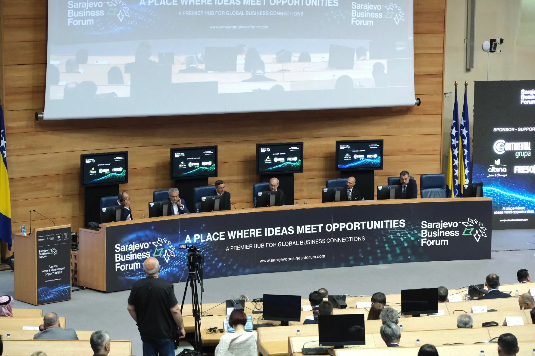 Regionalne perspektive članstva Bosne i Hercegovine u EU i ključne vladine strategije predstavljene su prvog dana 13. Sarajevo Business Foruma