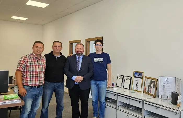 Ministar Šibonjić posjetio firmu koja proizvodi jahte i kampere: BiH može biti ponosna na vas