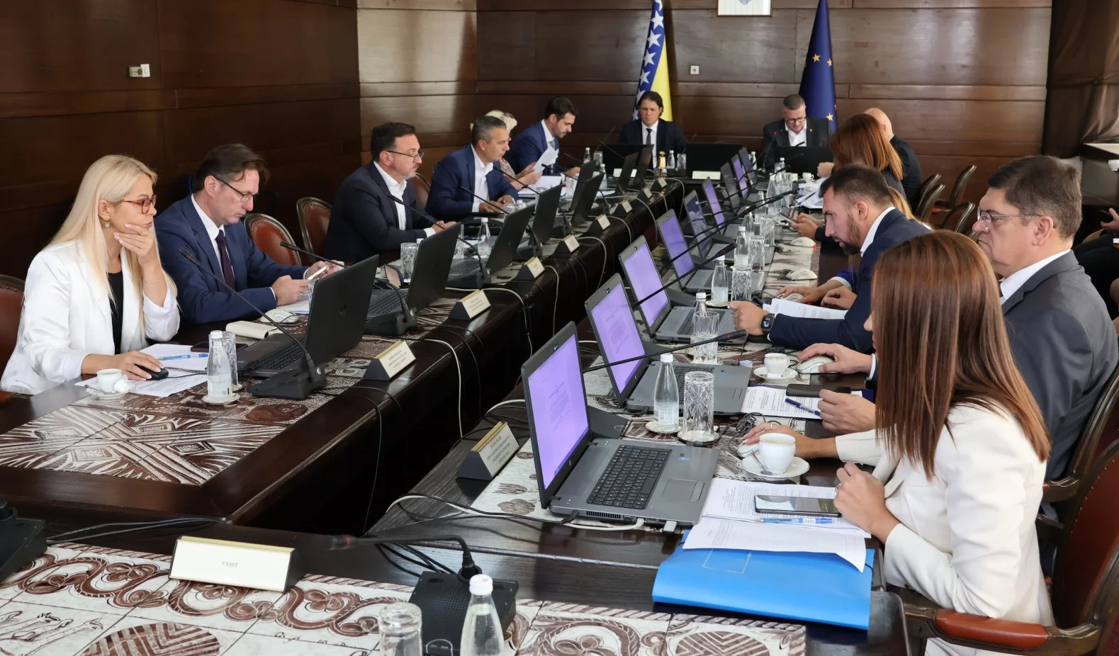 Vlada FBiH donijela odluku o podjeli 200 miliona KM kantonima