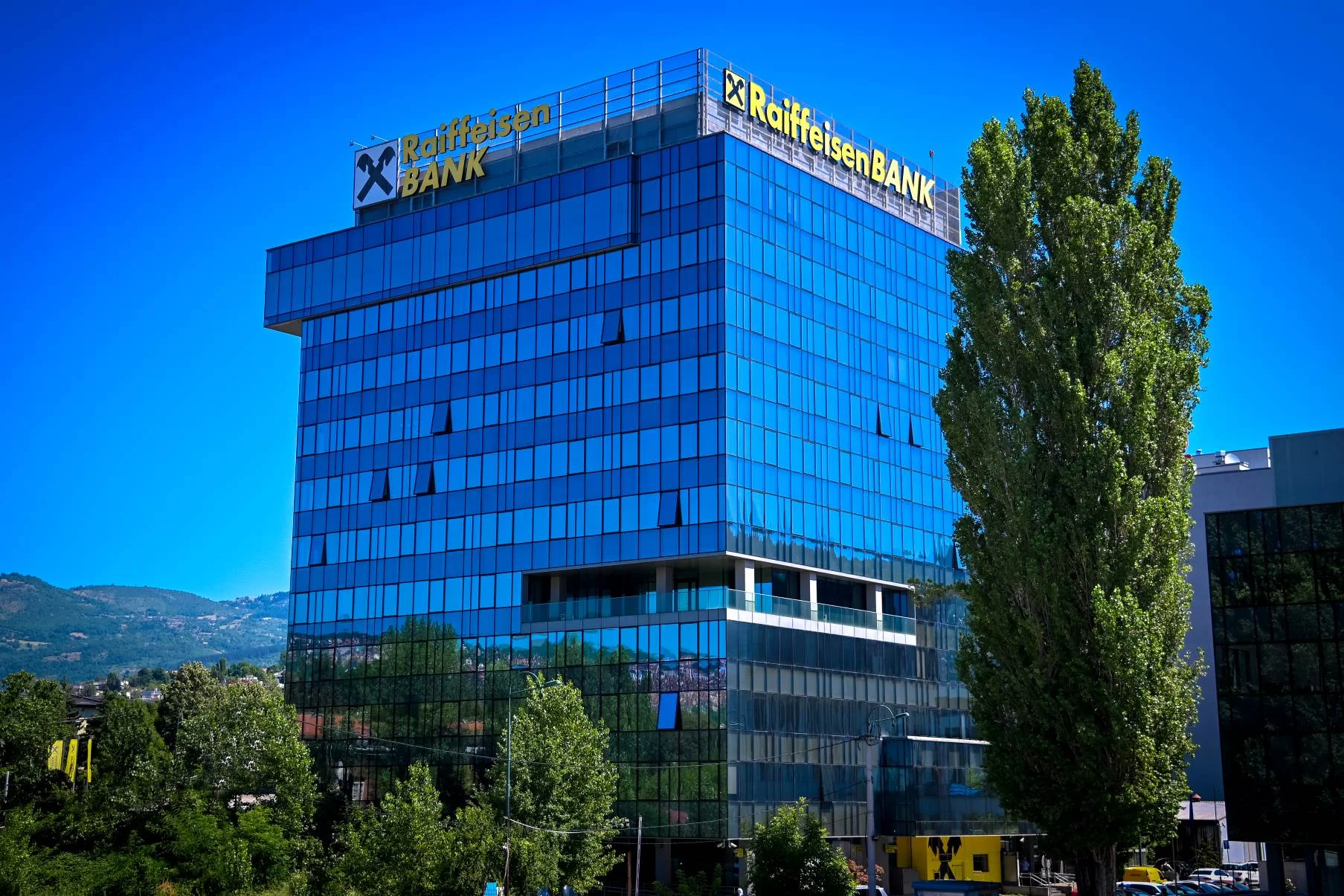 BiH prva u regiji na ekonomski prihvatljivom nivou inflacije od 2% u 2024. godini uz nešto brži rast BDP-a od 2,9% godišnje