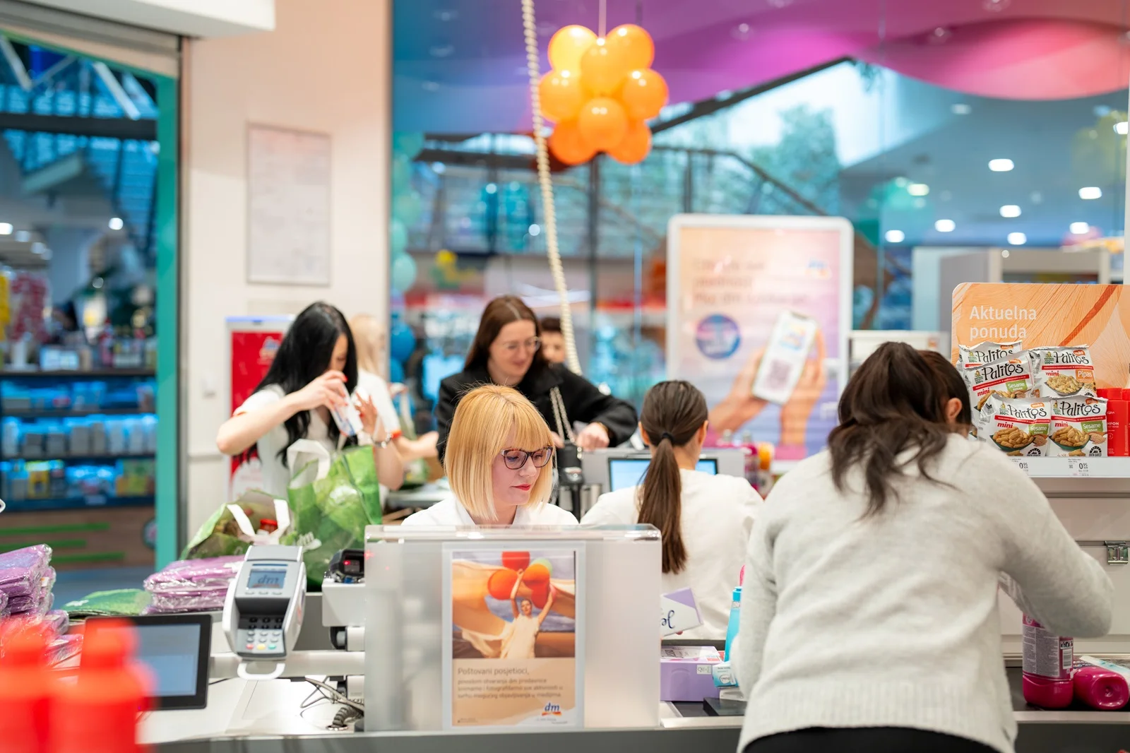 Otvorena preuređena dm prodavnica u Gračanici