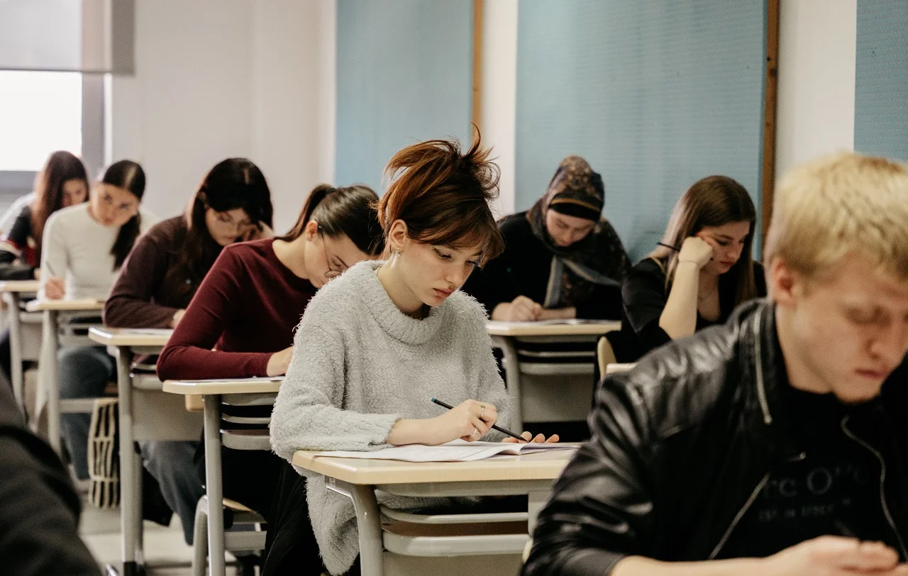 IUS otvorio vrata budućim studentima na Testiranju za stipendije i Danu otvorenih vrata 2025.