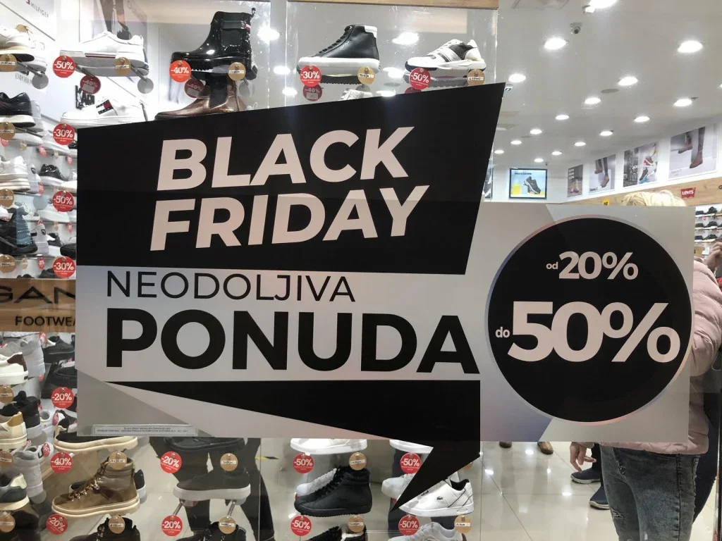 Građani Hrvatske potrošili su 106,8 miliona eura na "crni petak"