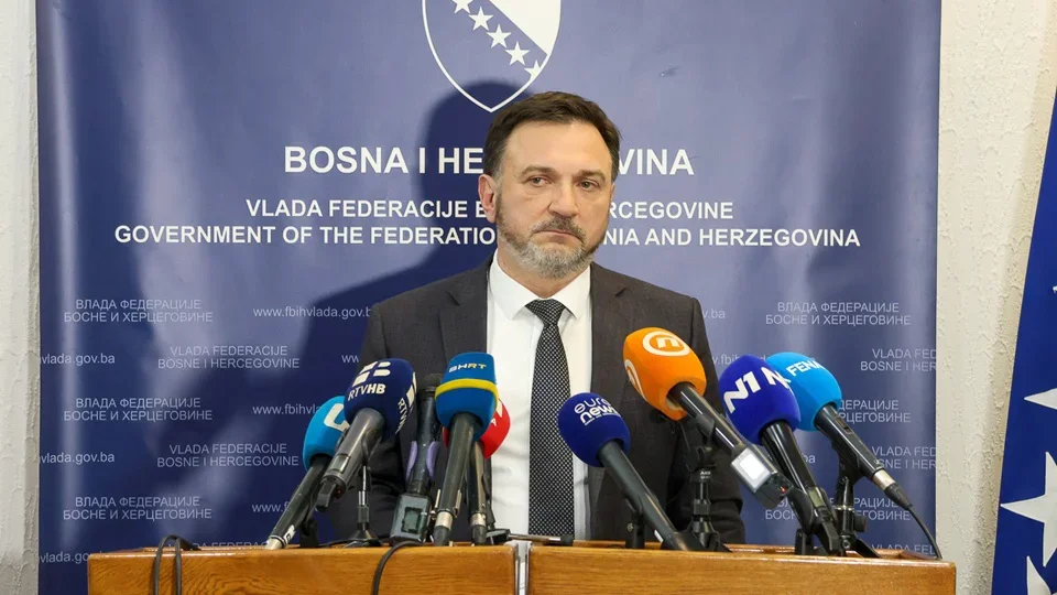 Ministar Hasičević: Snabdijevanje gorivom uredno,  na snazi odluka o ograničenju marže i štiti potrošače