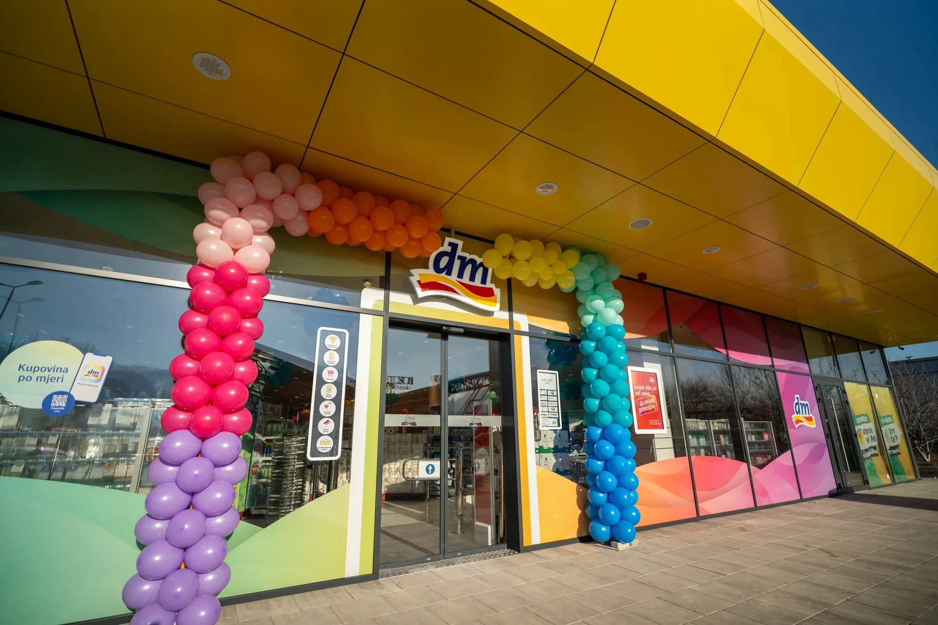 Kroz novu, savremenu trgovinu u Zvornik City Parku dm unapređuje iskustvo kupovine  