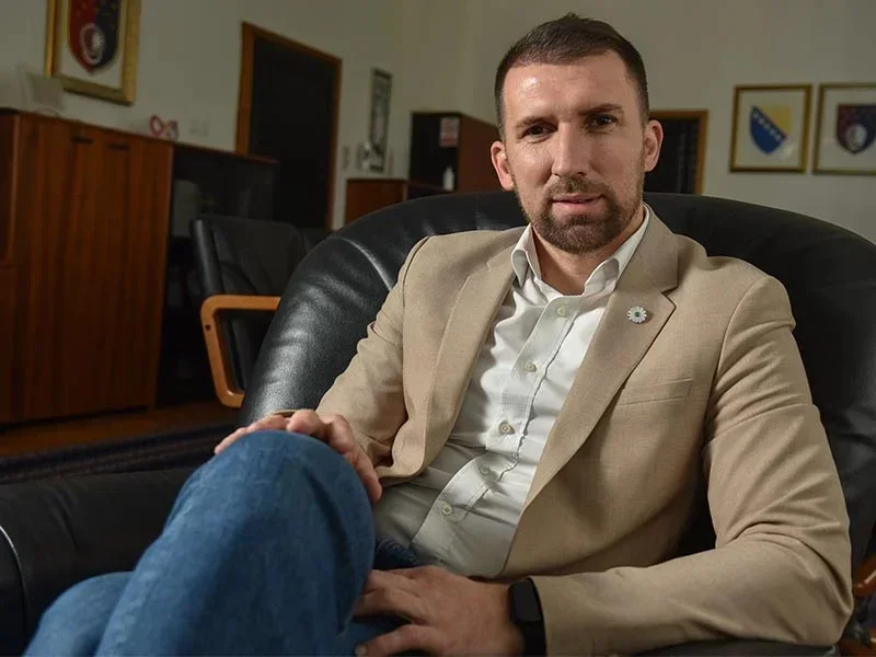 Adnan Delić: Poslodavci pored diplome traže znanje, a radnici, pored plaće, sigurnost i uvažavanje