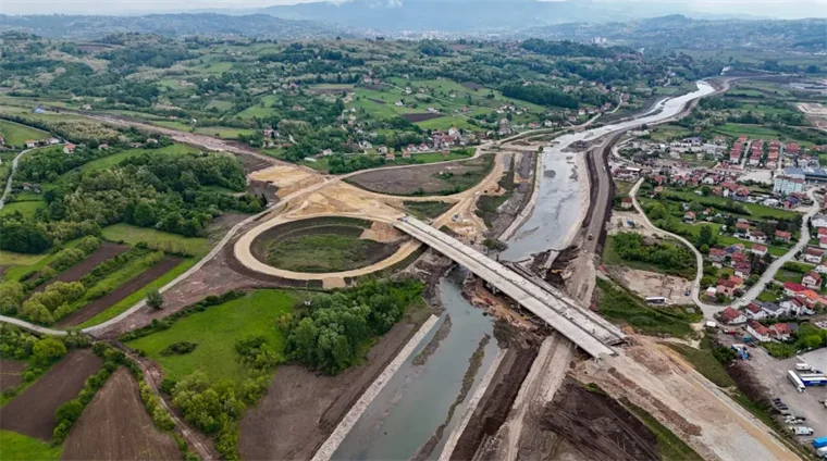 Autocesta kod Tešnja uskoro gotova: Nova dionica Koridora Vc pred otvaranjem