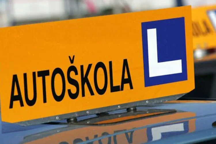 Poskupjela obuka za vozače u Sarajevu: Polaganje vozačkog sada košta i do 2.100 KM