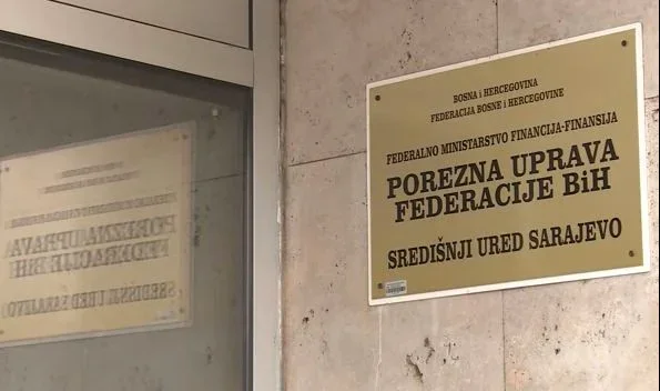 Porezna prodaje zaplijenjenu imovinu firmi iz Mostara: Od Mercedesa do industrijske opreme