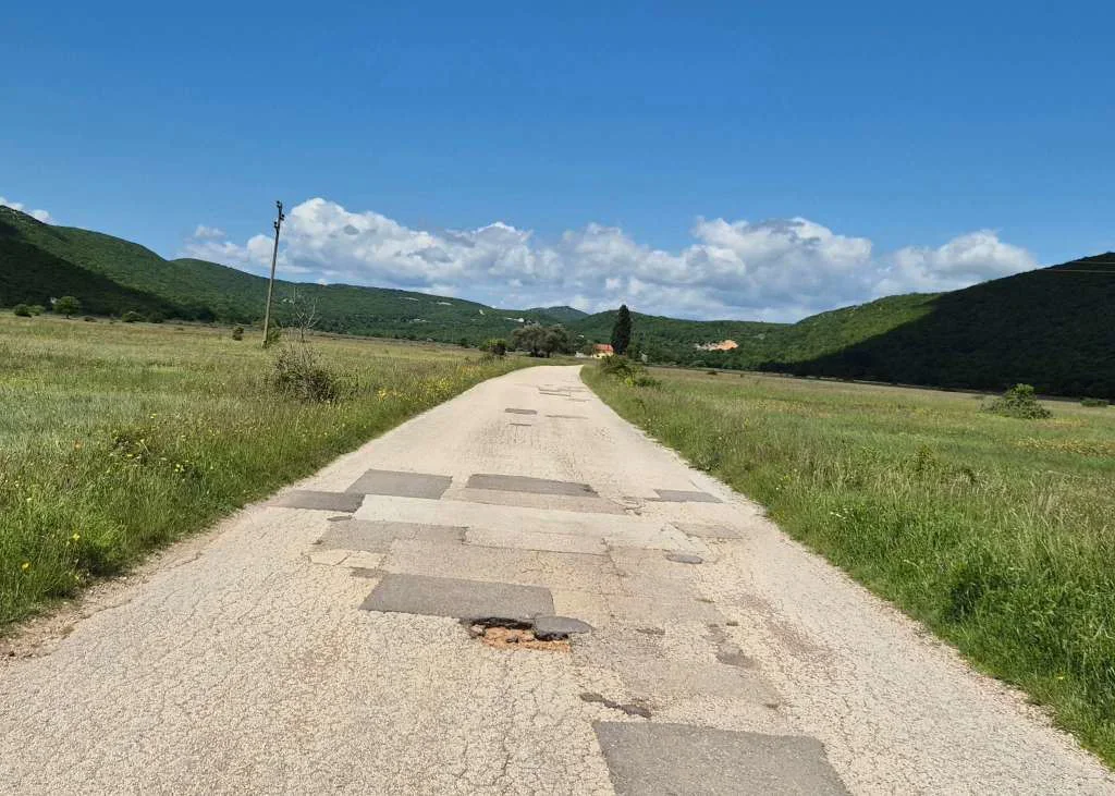 Veliki projekt za bolju povezanost BiH i Hrvatske: Kreće rekonstrukcija ceste Vir – Vinica vrijedna 4,45 miliona KM