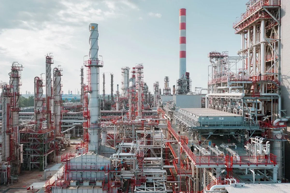 Rafinerija NIS-a pred gašenjem: Još četiri dana za licencu