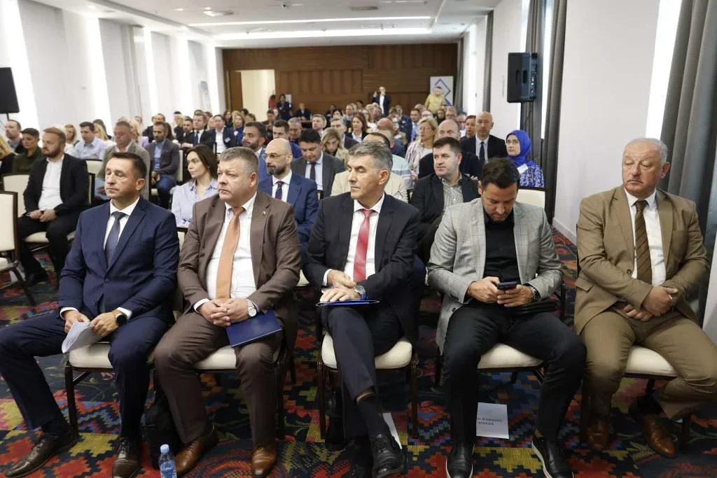U Sarajevu otvorena konferencija o budućnosti digitalnog poslovanja i arhiviranja u BiH i regiji